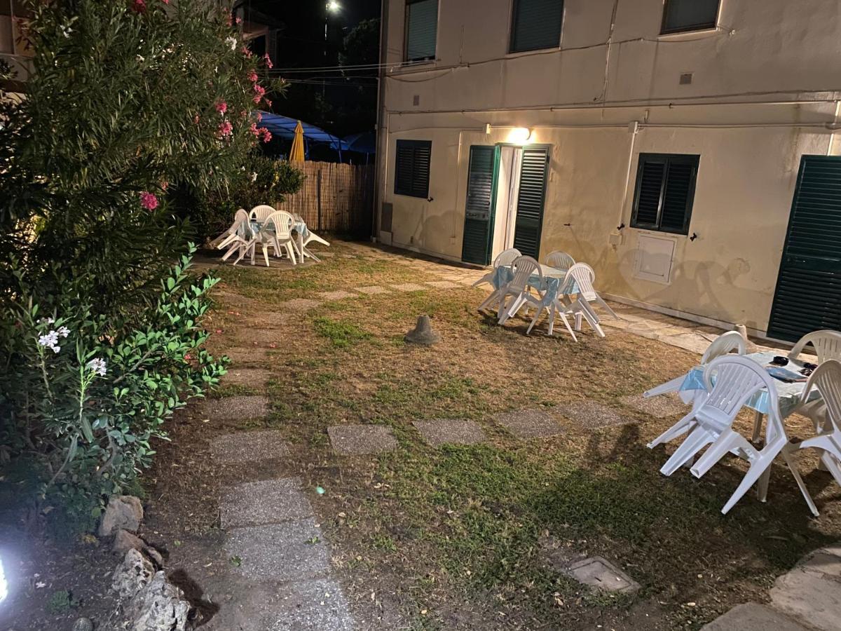 Ferienwohnung Le Tre Isolette A 200M Dal Mare Marina Di Pisa Exterior foto