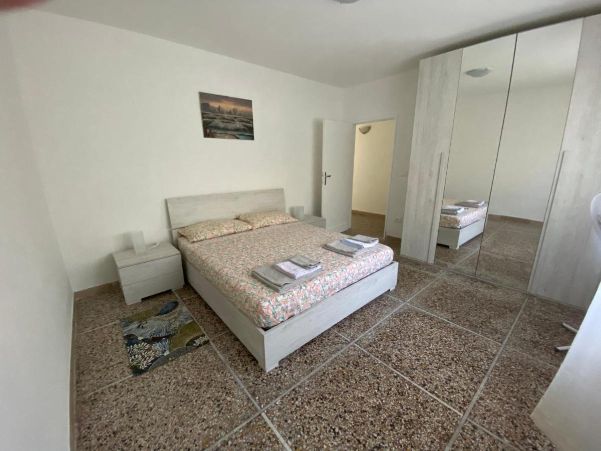 Ferienwohnung Le Tre Isolette A 200M Dal Mare Marina Di Pisa Exterior foto