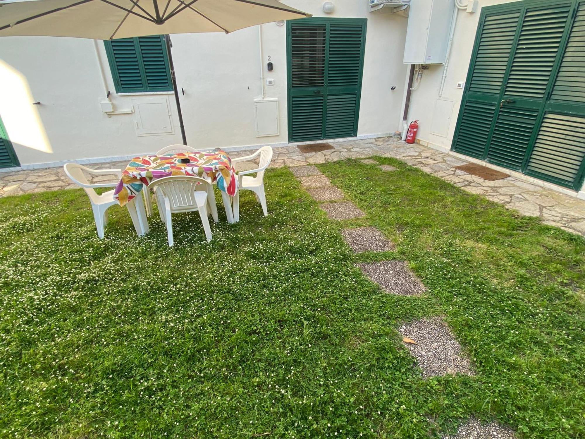 Ferienwohnung Le Tre Isolette A 200M Dal Mare Marina Di Pisa Exterior foto