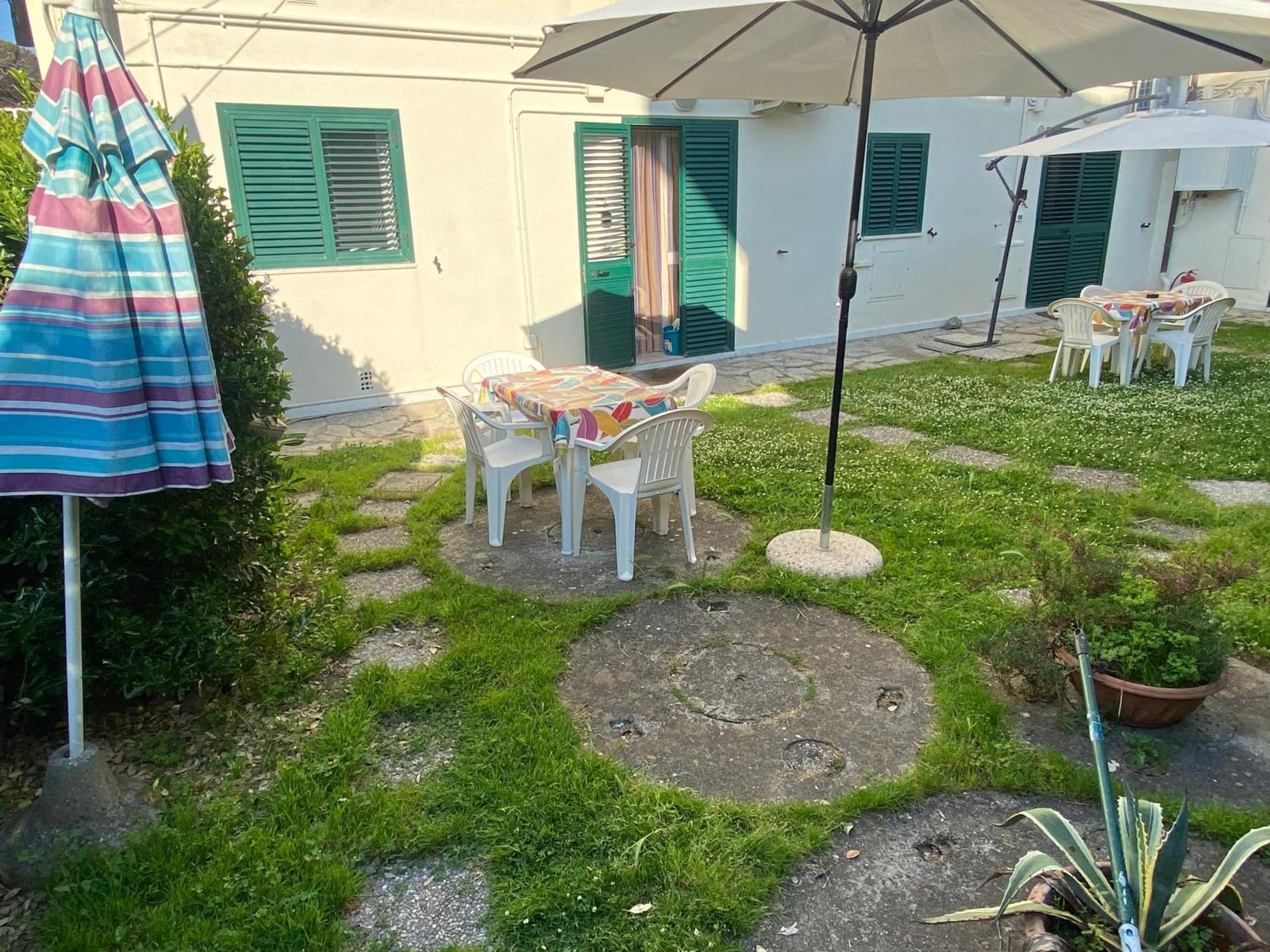 Ferienwohnung Le Tre Isolette A 200M Dal Mare Marina Di Pisa Exterior foto